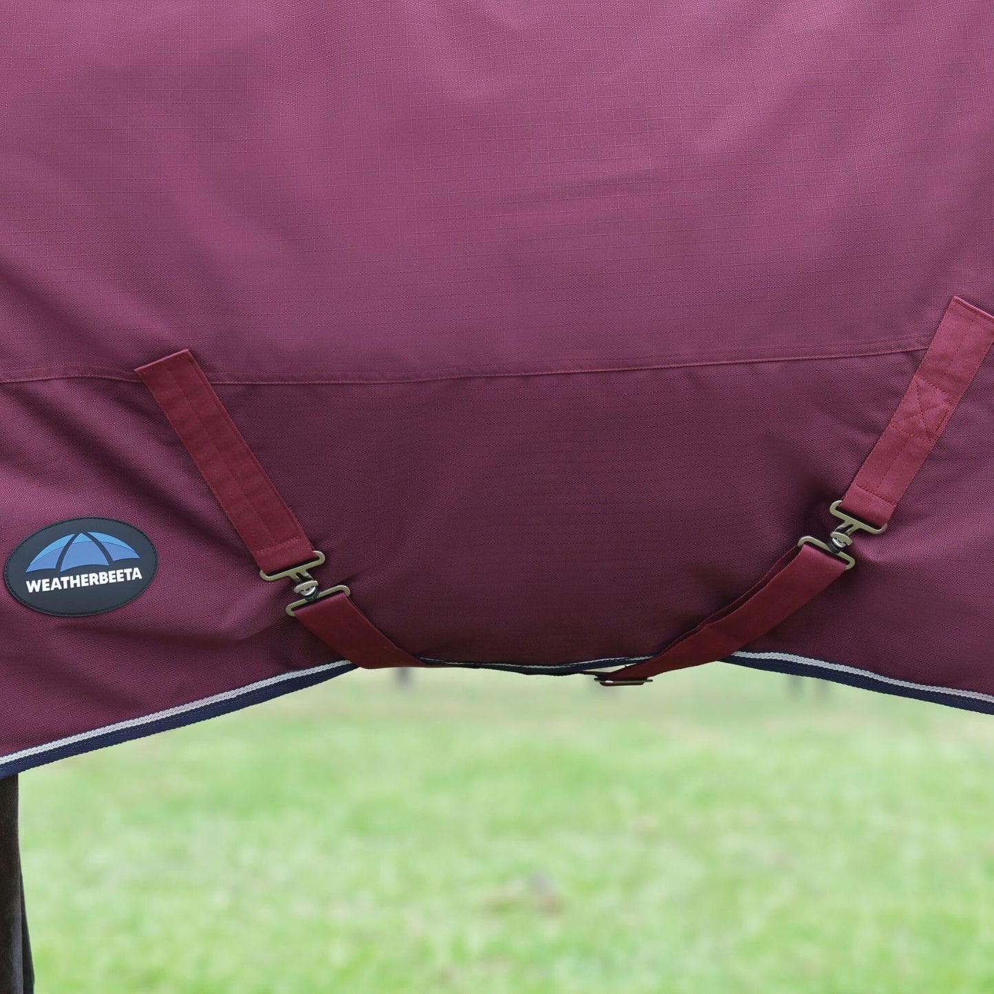 Weatherbeeta ComFiTec Essential Turnout Detach-A-Neck 220g Burgundy/Navy