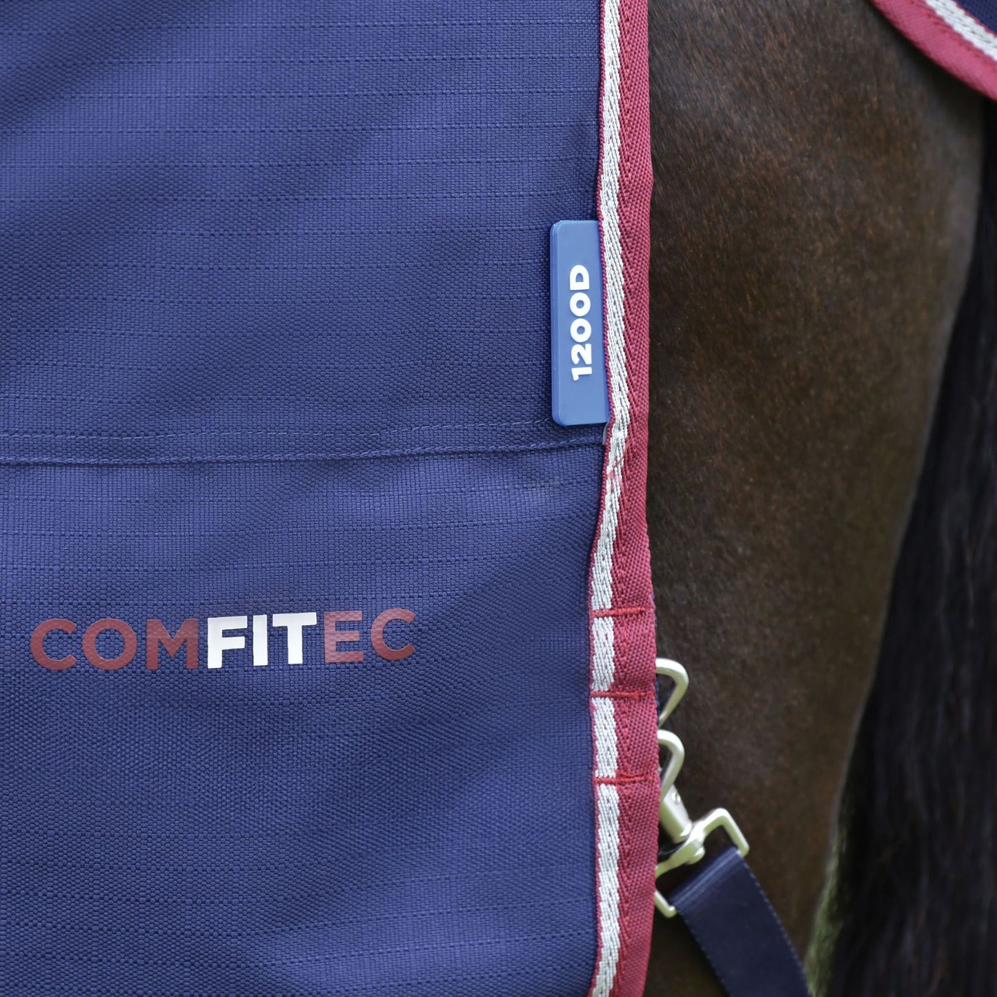 Weatherbeeta ComFiTec Essential Turnout 50g Navy/Burgundy