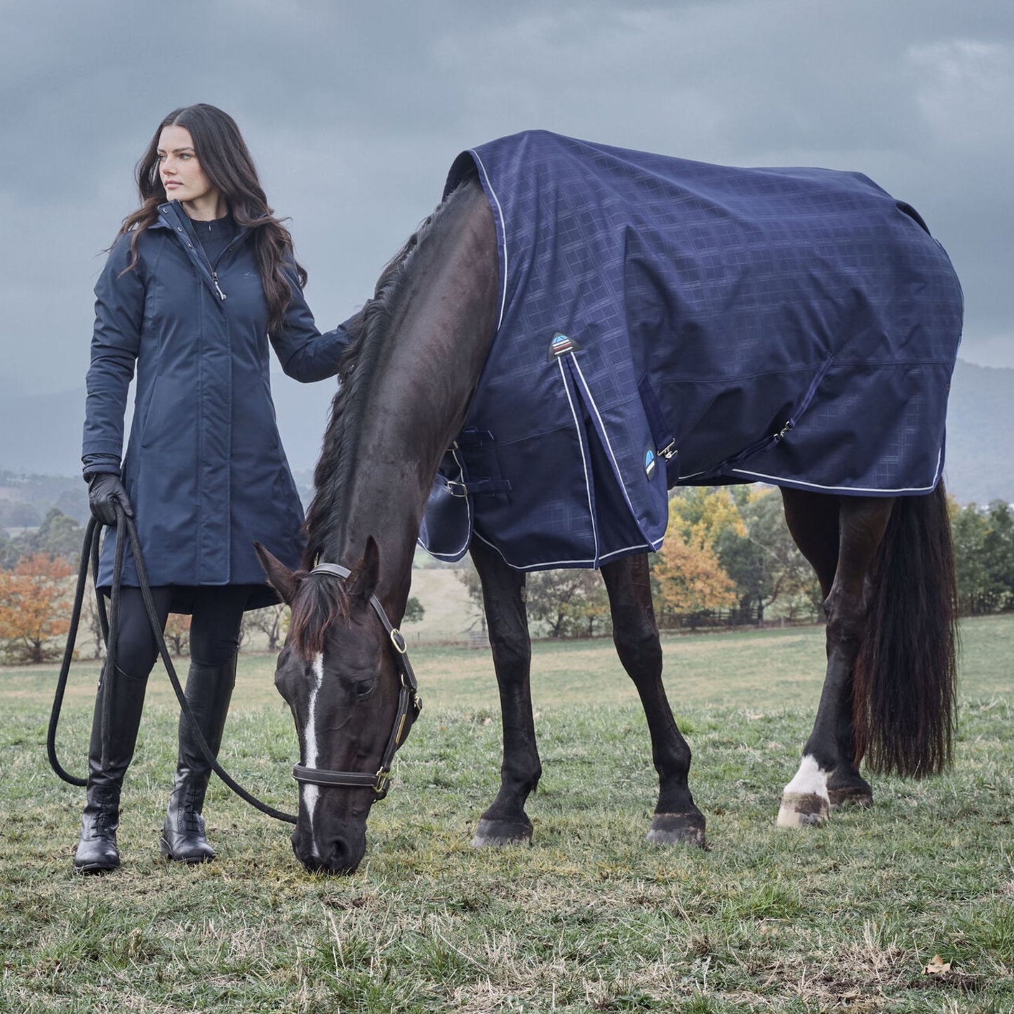 Weatherbeeta ComFiTec Prelim Turnout 220g Navy Embossed Plaid