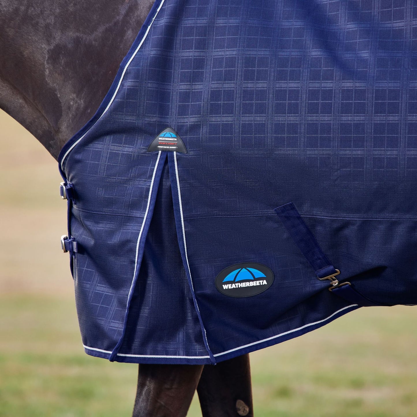Weatherbeeta ComFiTec Prelim Turnout 220g Navy Embossed Plaid