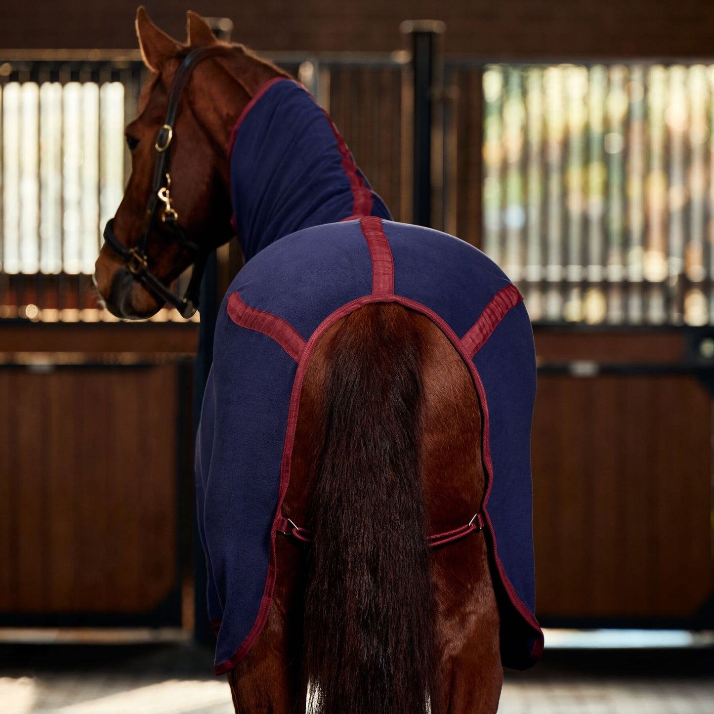 Weatherbeeta Anti-Static Fleece Cooler Combo Navy/Burgundy