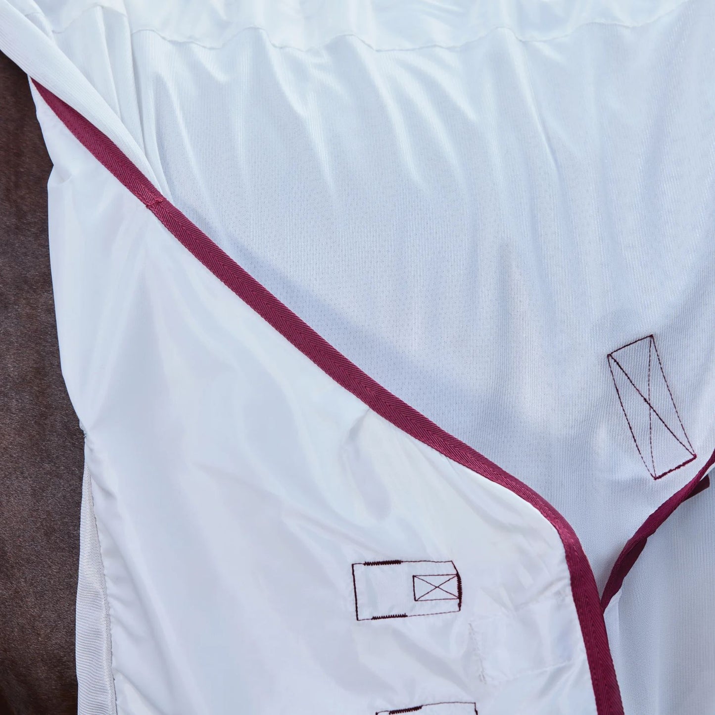 Weatherbeeta ComFiTec Essential Fly Sheet Combo White/Burgundy