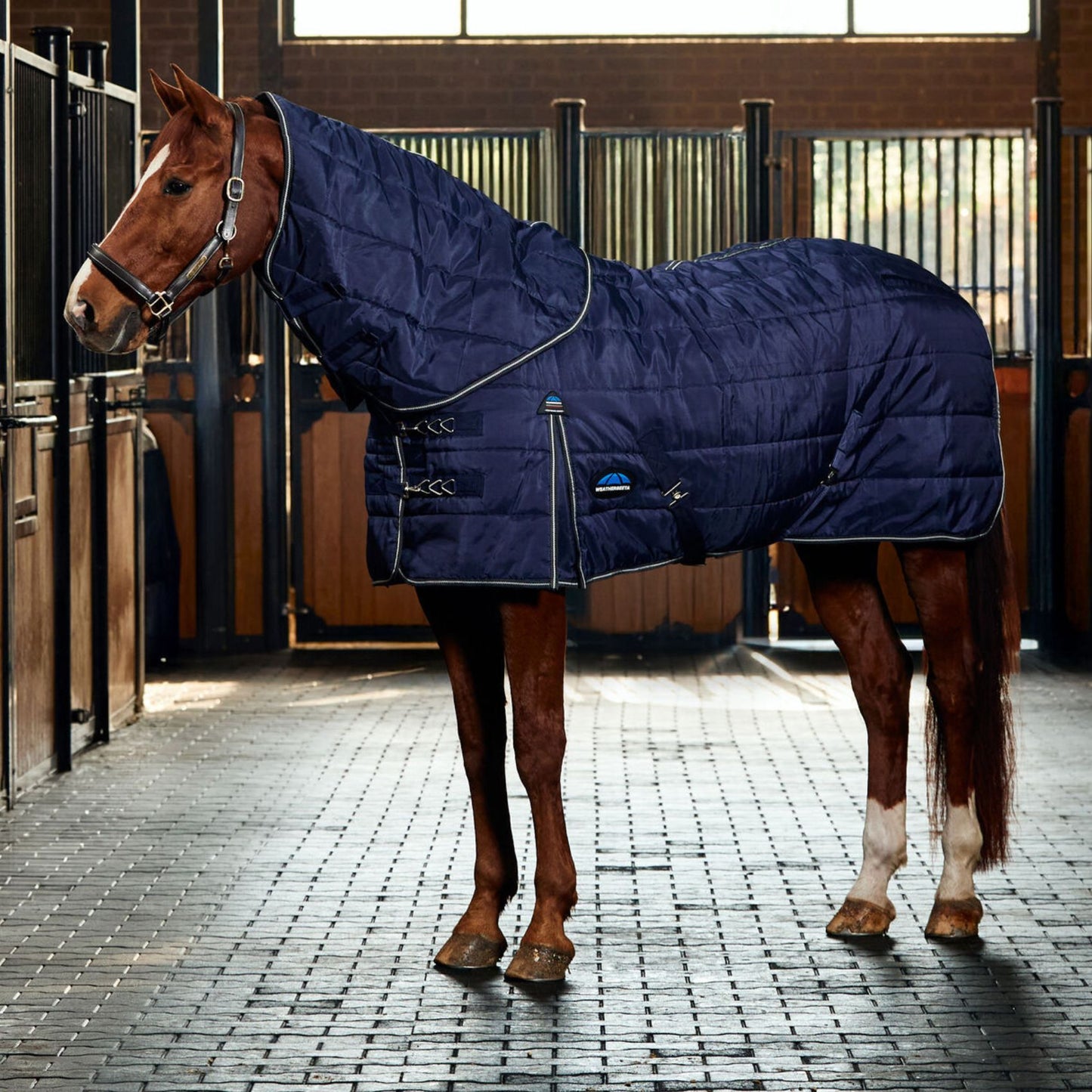 Weatherbeeta ComFiTec PP Channel Quilt Stable Detach-A-Neck 220g Navy/Charcoal