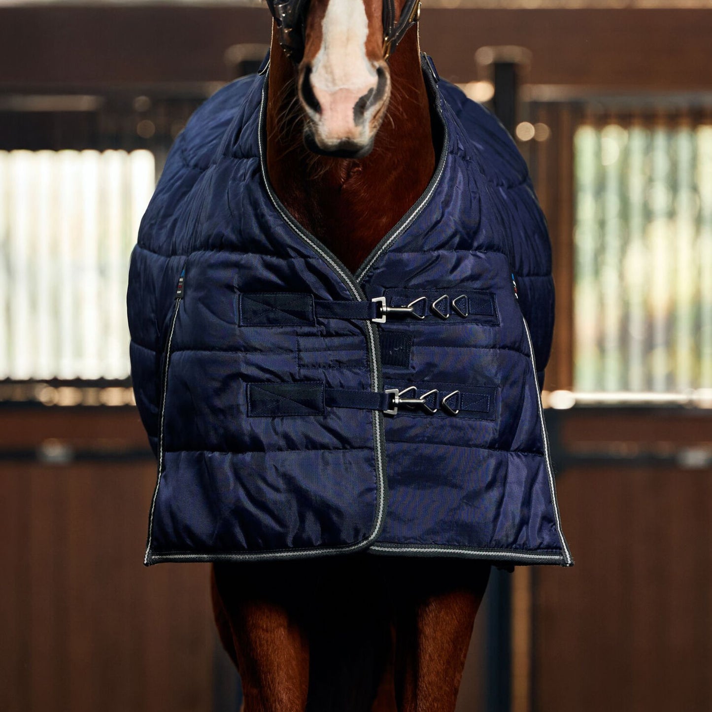 Weatherbeeta ComFiTec PP Channel Quilt Stable Detach-A-Neck 220g Navy/Charcoal