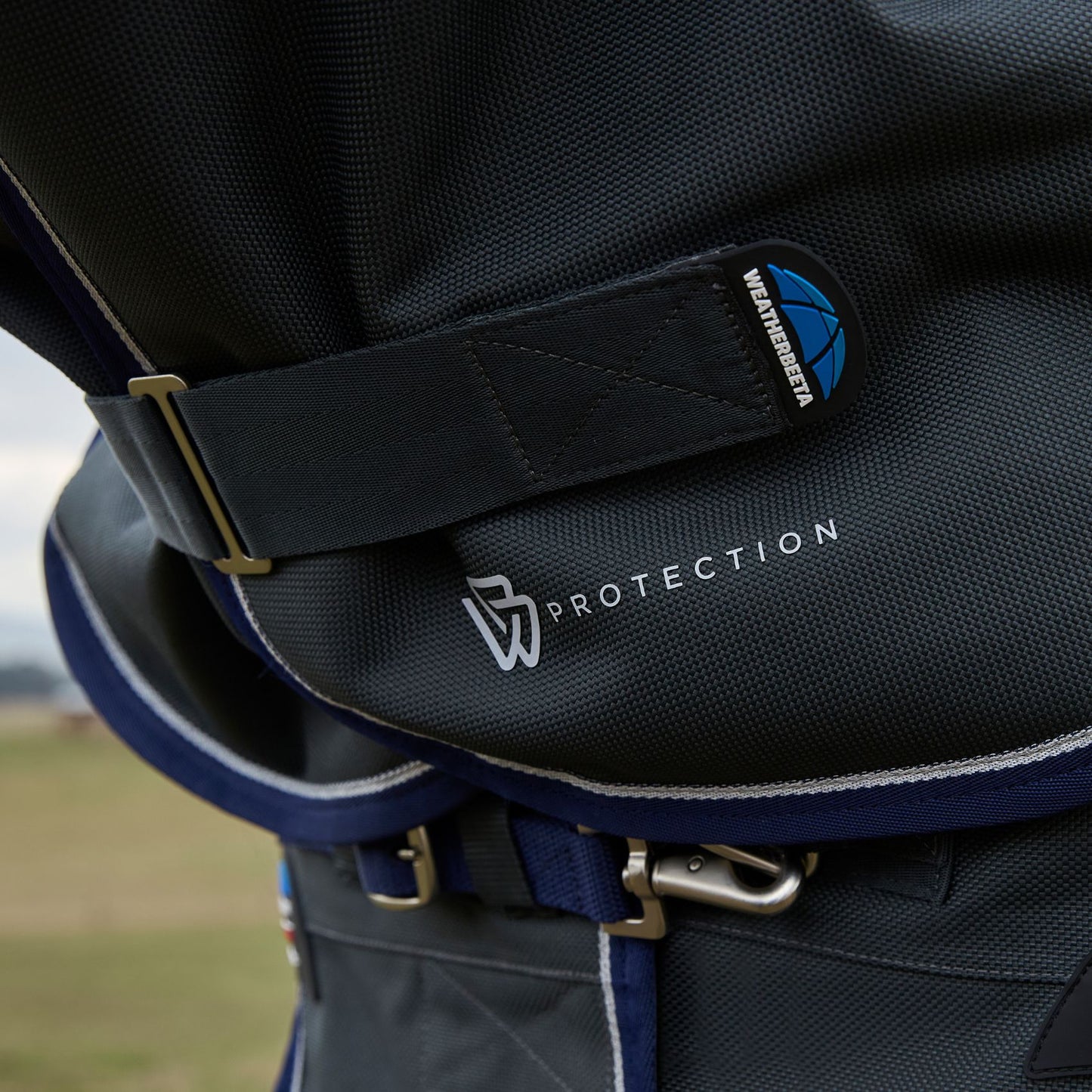 Weatherbeeta ComFiTec Ultra Turnout Detach-A-Neck 100g Charcoal